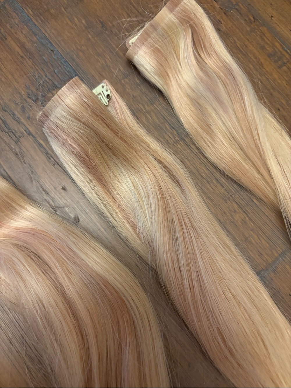 Bellami silk seam 140g butter blonde 16 inch extensions - Picture 4 of 12